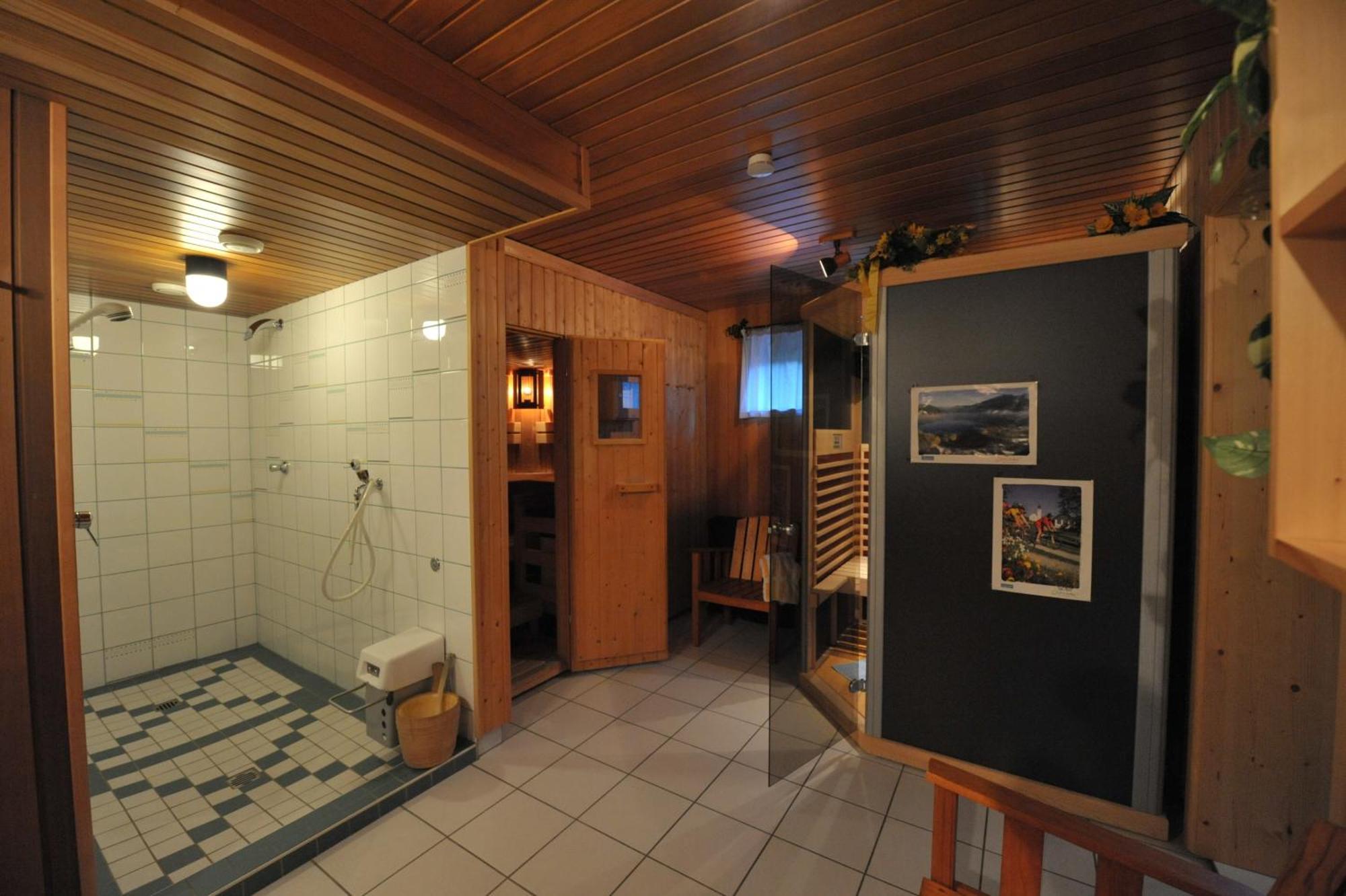 Haus Helga Hotel Mauterndorf  Exterior photo